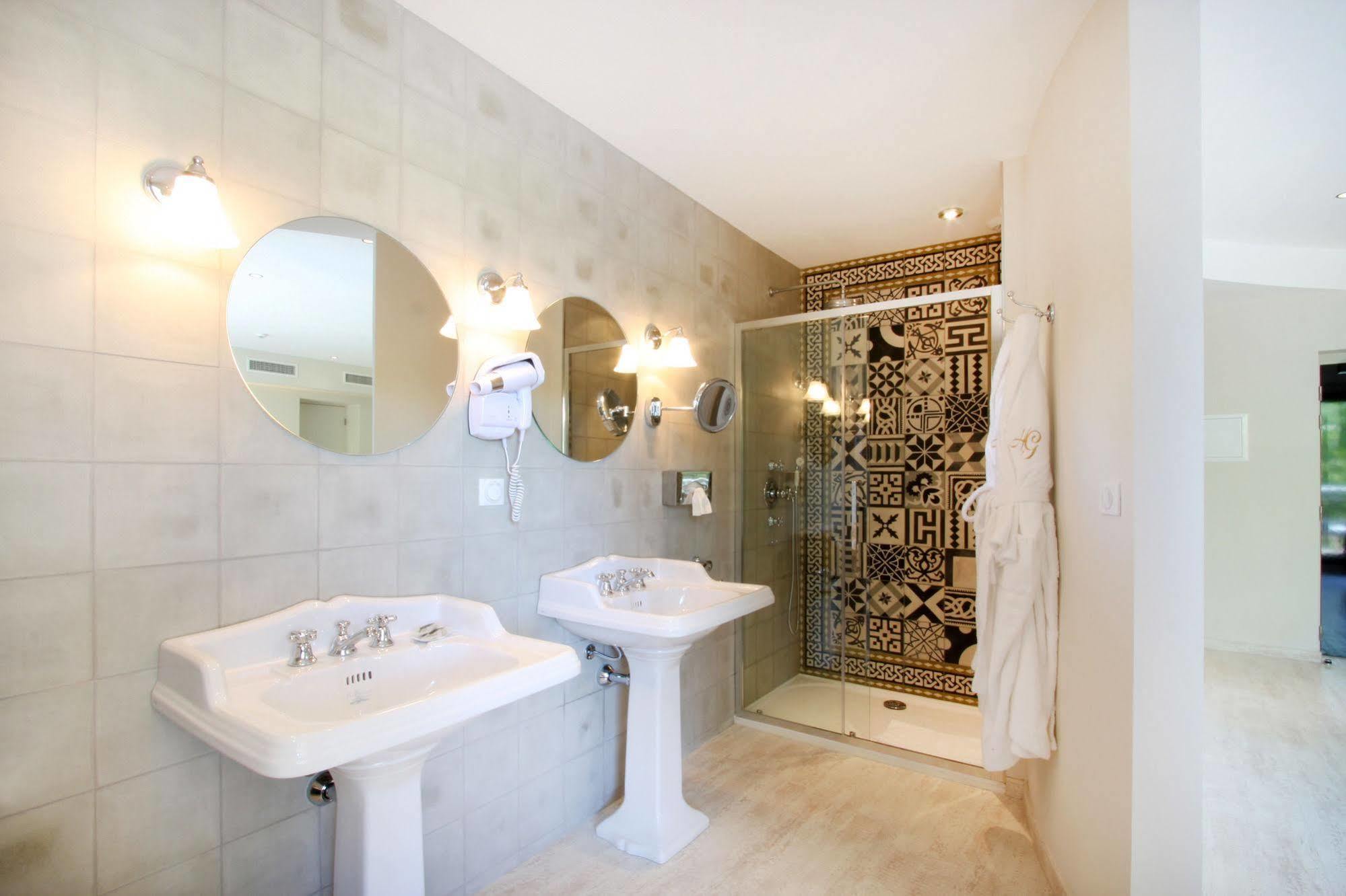 Hotel Les Deux Garcons Aix-en-Provence Eksteriør bilde